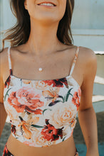Load image into Gallery viewer, PREORDER Laura Top in Floral
