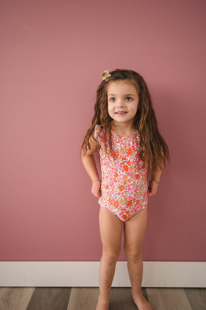 Oaklee Mini Suit in Pink Floral