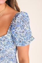 Load image into Gallery viewer, Oaklee in Blue Floral

